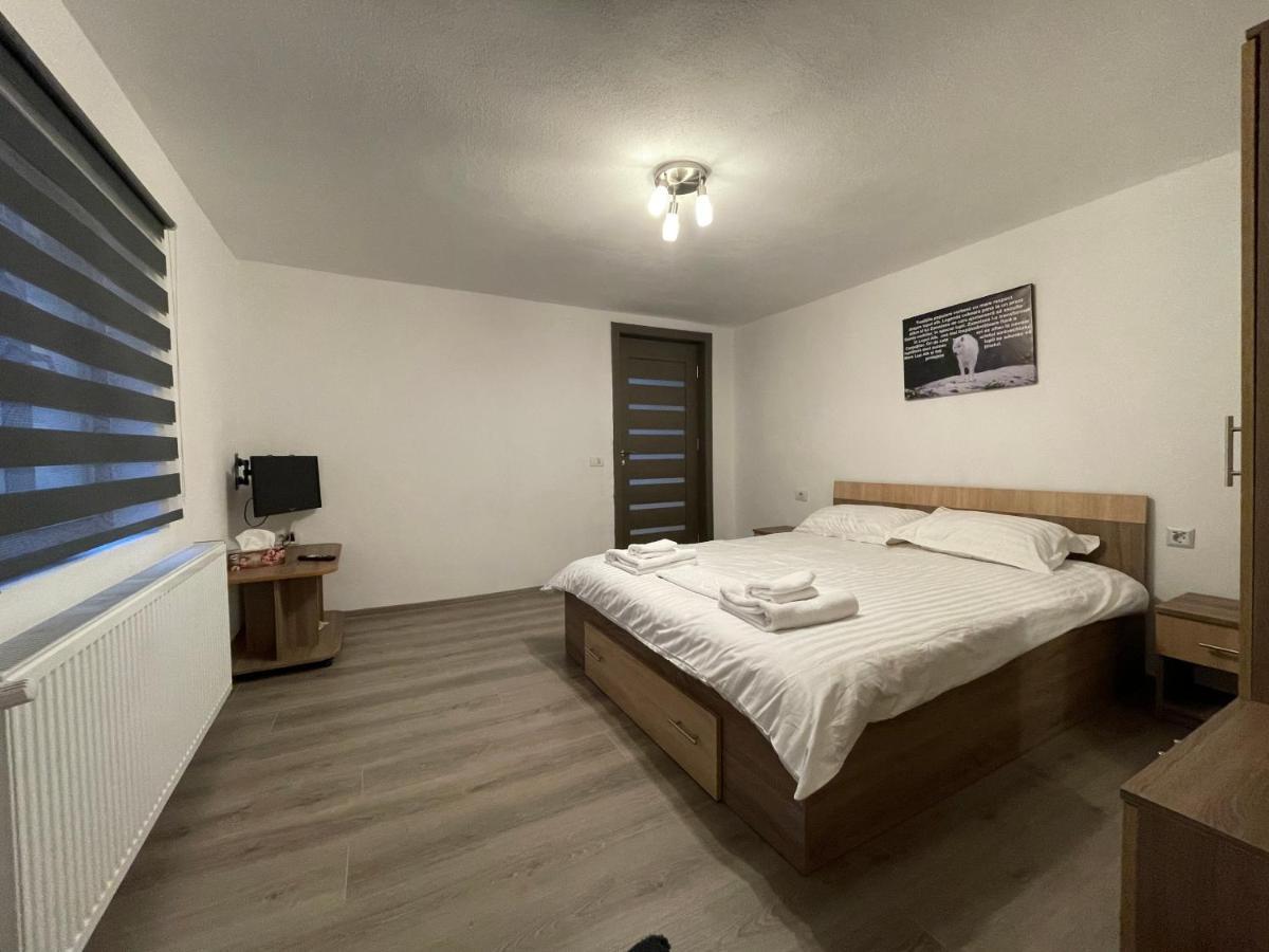 فيلا Casa Lupilor Transfagarasan Căpăţîneni-Ungureni المظهر الخارجي الصورة